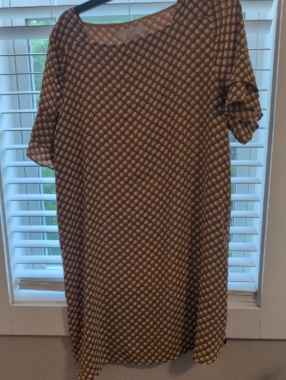 LOFT Brown Short Sleeve Polka Dot Tee